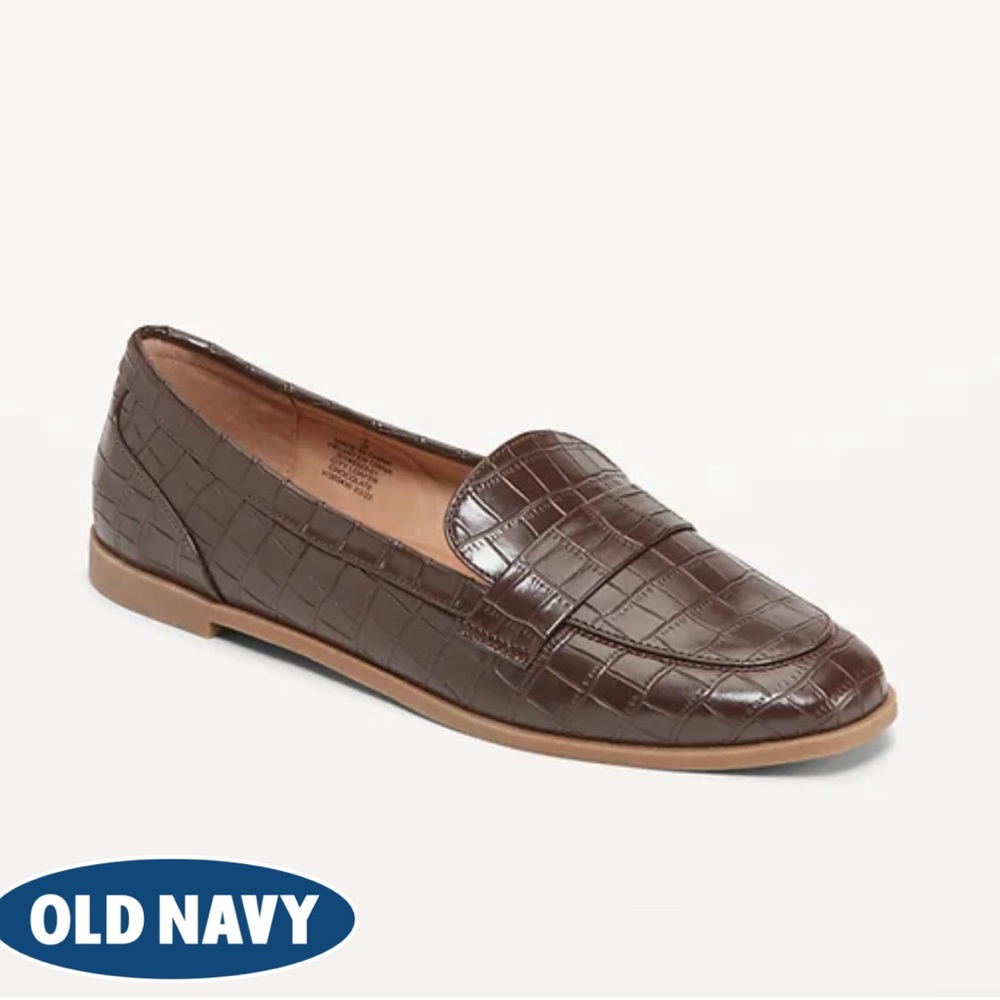 Old Navy Women’s Brown City Loafers